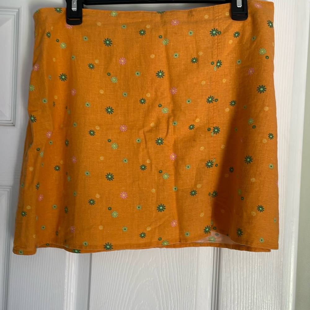 Abound gold floral mini skirt